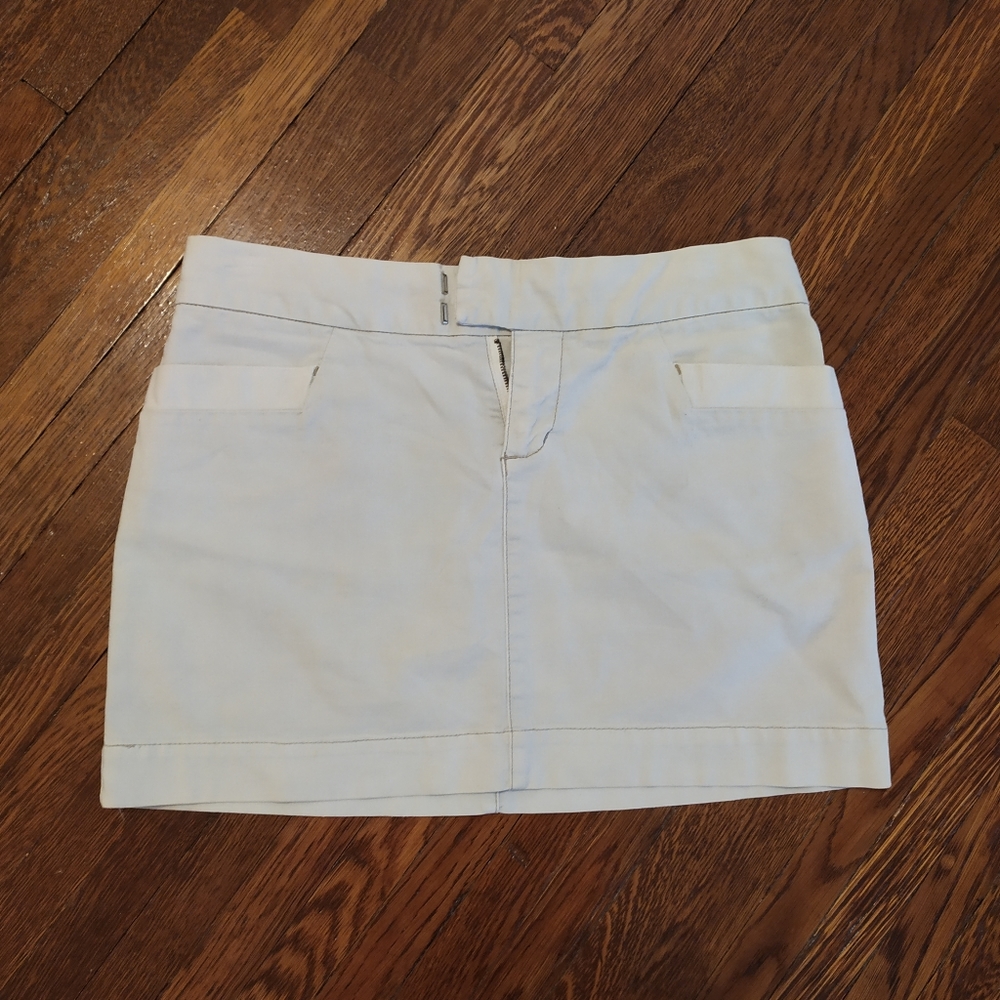 GUC American Eagle Khaki mini skirt!